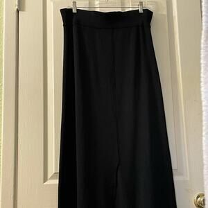 KNIT CHIC Black Long Knit kick Slit skirt Size M